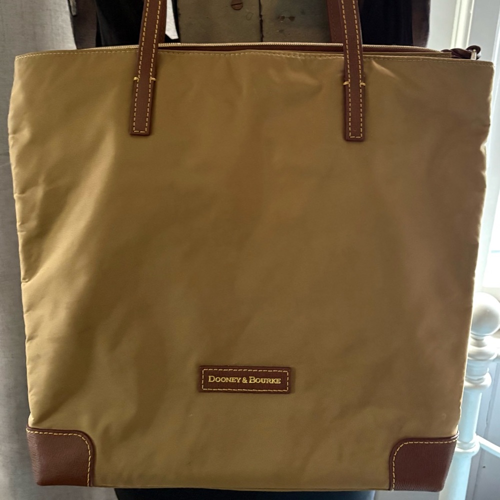 Dooney & Bourke Nylon Tote Bag Tan Brown Leather Trim Large Classic Shoulder Bag